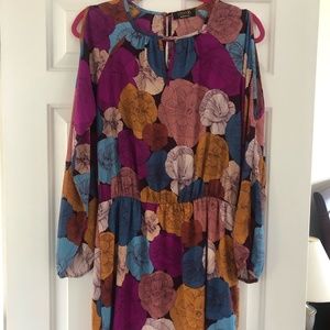 Stitch Fix: Renee C Long Sleeved Dress (Size Medium), Color: Multi